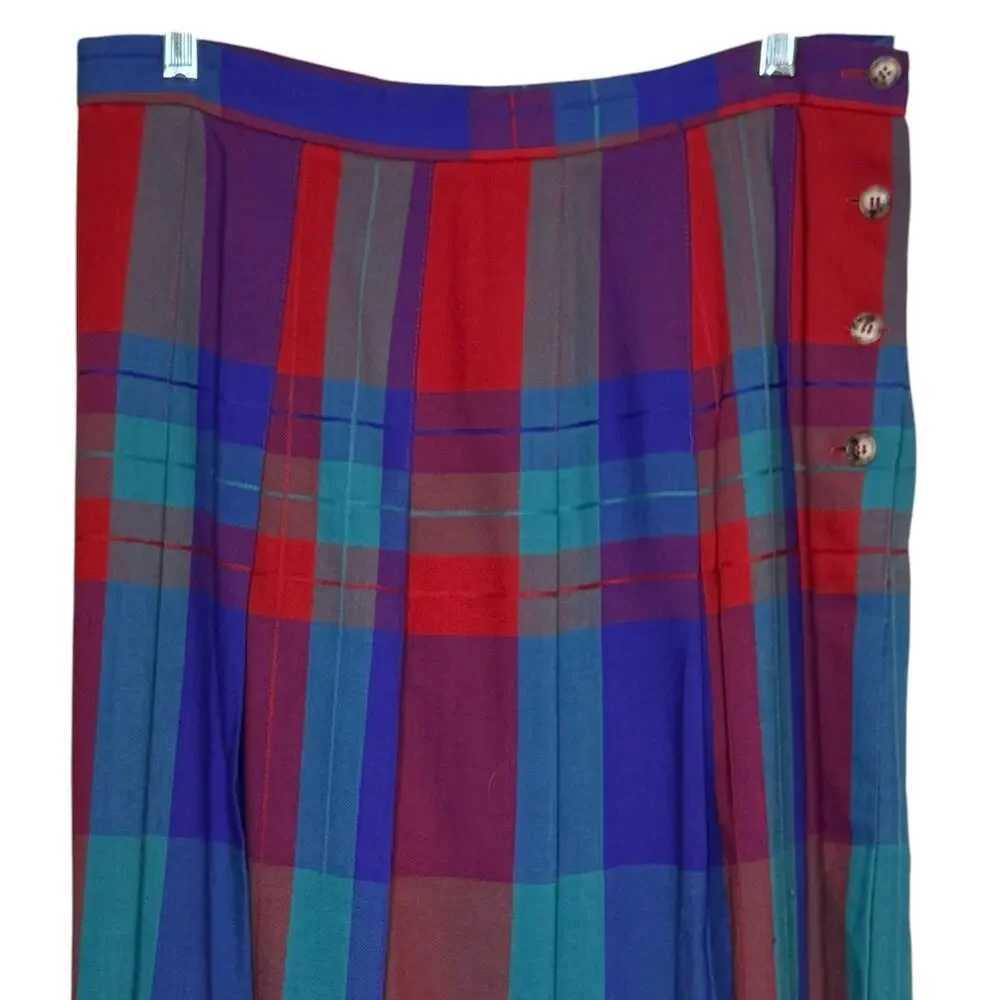 David Brooks 100% Pure Wool Made in USA Size 16 Side Buttons Pleated Skirt